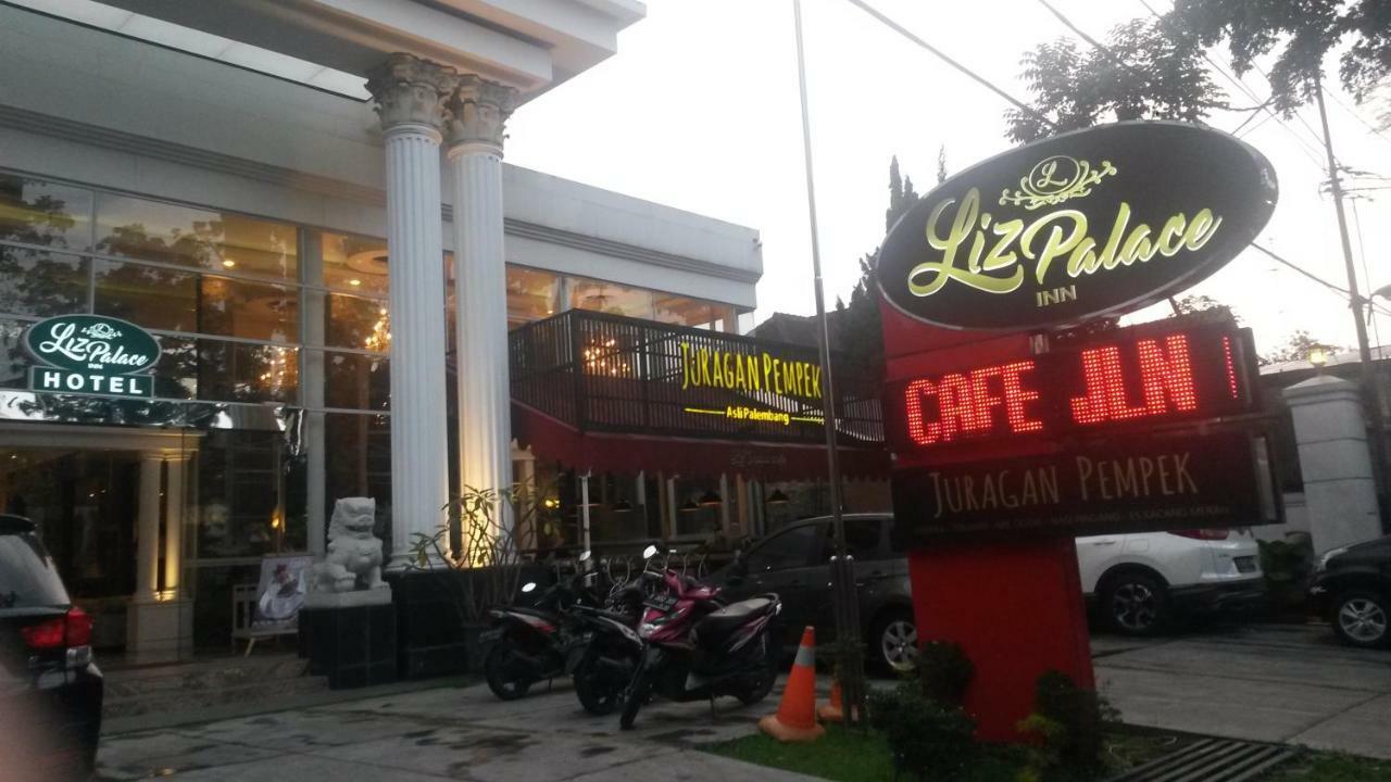 Liz Palace 3* Bandung