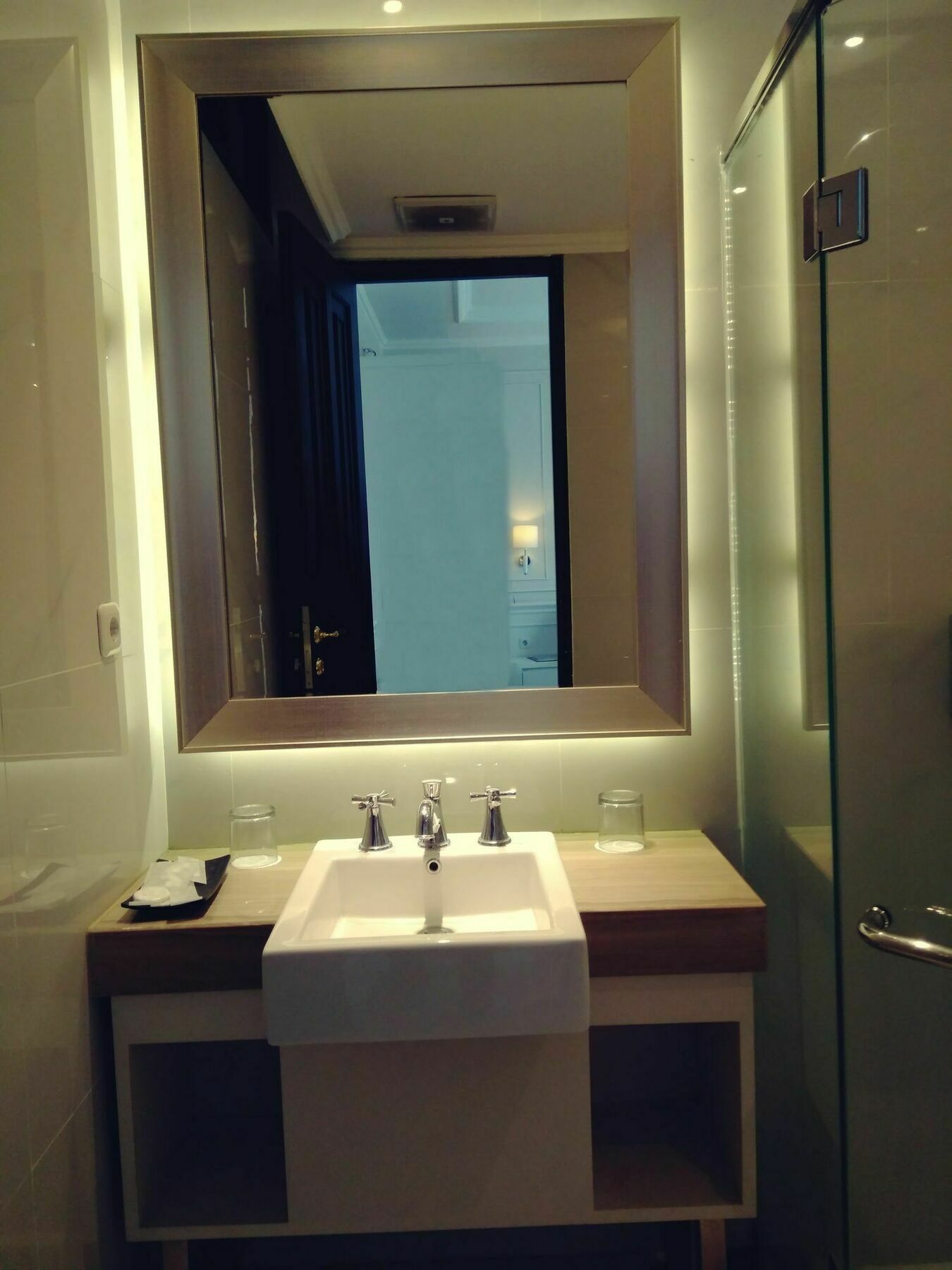 Liz Palace Hotel Bandung