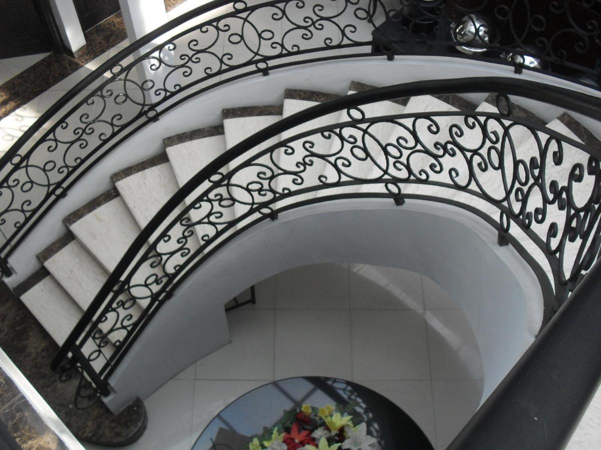 Liz Palace 3* Bandung