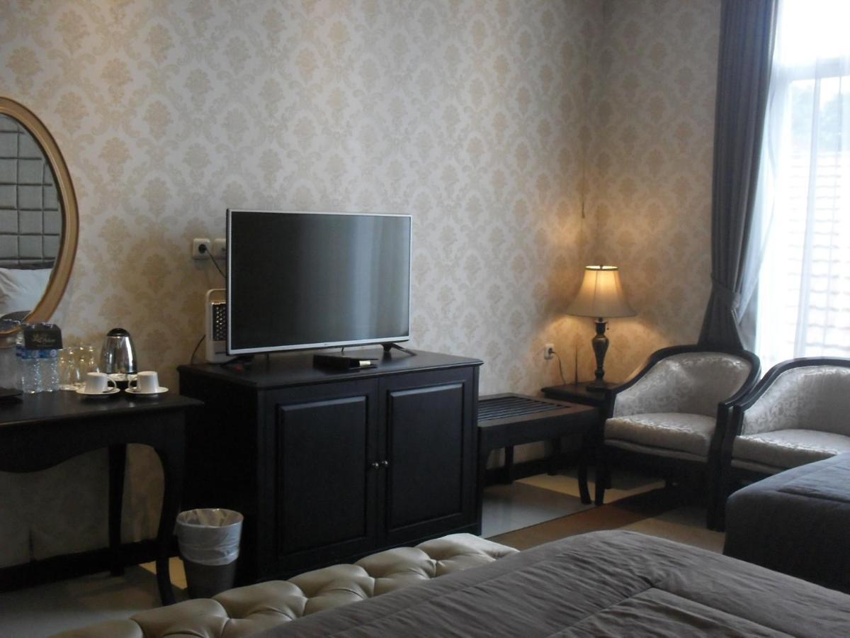 Liz Palace Hotel Bandung